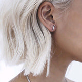 Aveuri 2023 Fashion Gold/Black Color Punk Simple T Bar Earrings for Women Ear Stud Earrings Fine Jewelry Geometry Brincos Bijoux