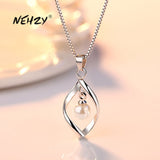 Christmas Gift alloy new women's fashion jewelry high quality simple twisted pearl hollow pendant necklace length 45CM