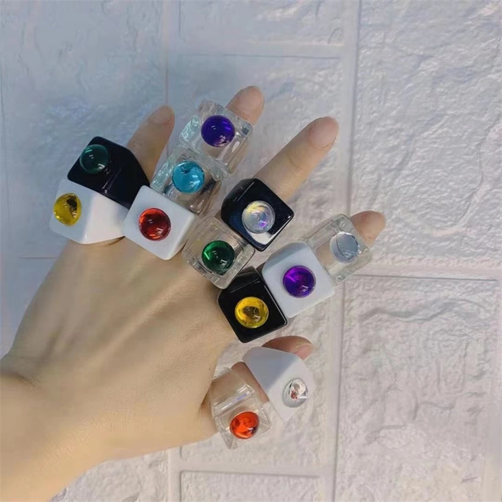 Aveuri 2023 1PC Korea Fashion New Geometric Square Colorful Resin Acrylic Big Rings For Women Chic Rings Jewelry Gifts