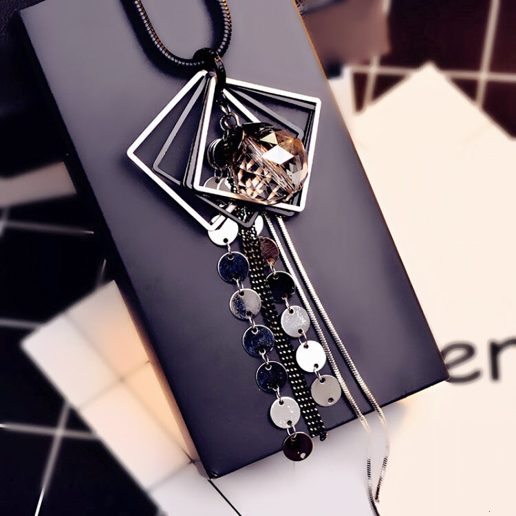 Luxury Long Chain Necklaces & Pendants for Women 2023 Fashion Waterdrop Gray Crystal Necklace Female Collier Femme Party Jewelry