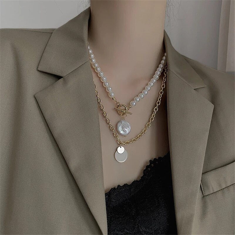 Aveuri 2023 2Pcs/SET Korea Sweet Pearl Wafer Pendant Simple Personality Metal Gold Geometic Necklace For Women Jewelry