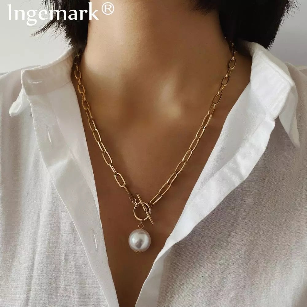 Aveuri Gothic Baroque Pearl Coin Pendant Choker Necklace for Women Wedding Punk Bead Lariat Gold Color Long Chain Necklace Jewelry Gift