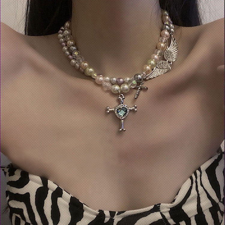 Aveuri 2023 Harajuku Minimalist Pearl Crystal Shiny Cross Angel Wings Pendant Necklace Hip Hop Rock New Fashion Neck Chains Jewelry Strand