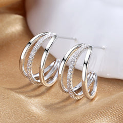 Aveuri High Quality Silver Color Claws Stud Earrings for Women Daily Wear Fashion Luxury Female Ear Accessories OL Style Jewelry