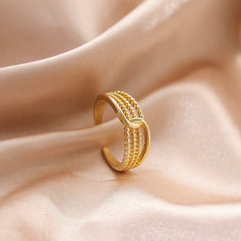 Aveuri Japanese and Korean Niche Simple Ring Gift Hollow design Gift idea Gold Ring Adjustable opening