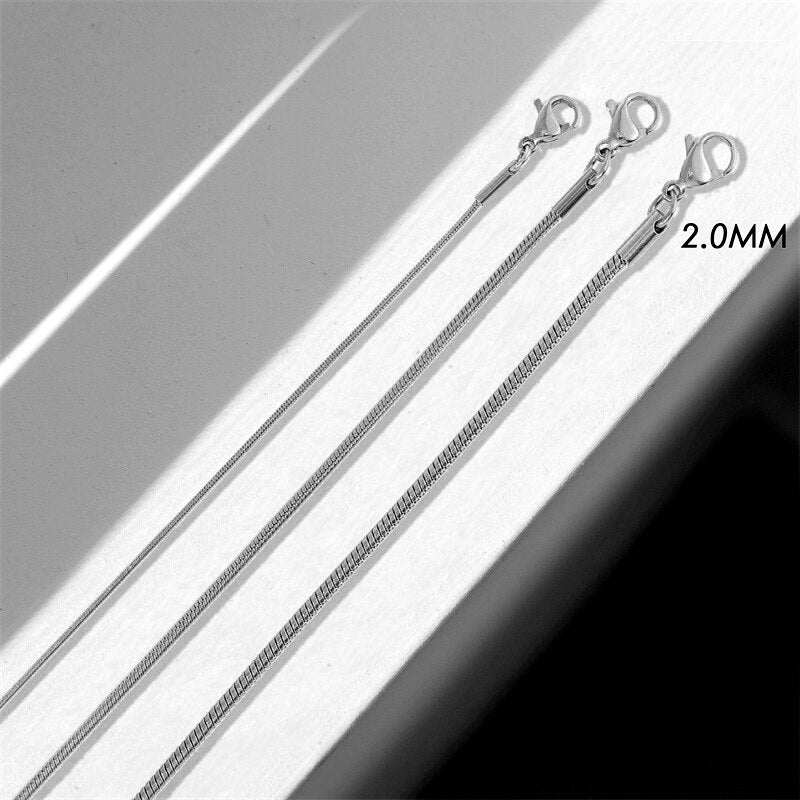 Aveuri Diameter 0.9Mm/1.5Mm/2Mm Necklace Women Stainless Steel Chains Necklaces Metal Fashion TRENDY Snake Chain Necklace