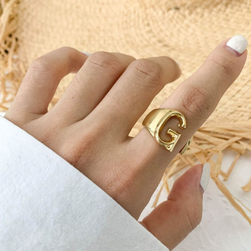 Aveuri 2023 New Trendy A-Z Initial Letter Ring Women Luxury Gold Color Open Adjustable Letter Ring For Women Jewelry Gift