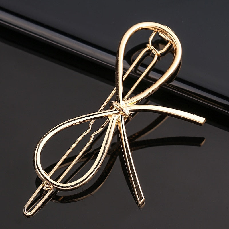 Aveuri Back to school Chic Metal Geometric Hair Clip Round Triangle Barrettes Hairpin Barrette Hair Claws Women Girls Fashion Hair Accessories Gifts