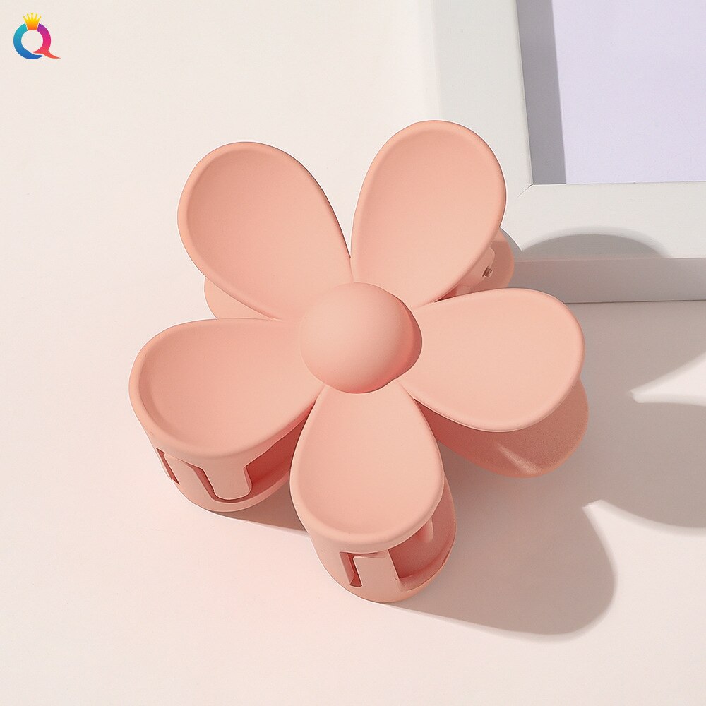 Aveuri Korea Flower Shape Hair Claw Clip For Women Girls Barrette Crab Hair Claws Ponytail Hairpins Bath Barrette Headwear Accessories