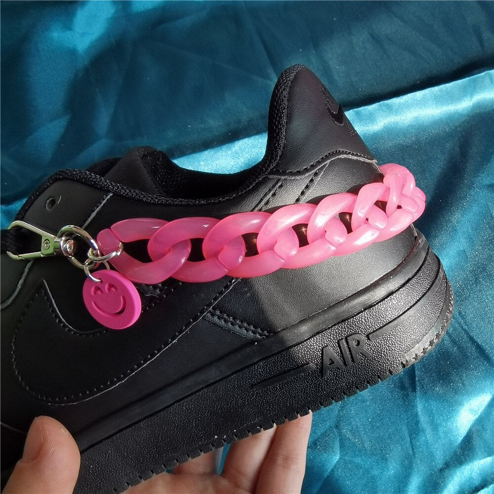 Aveuri INS Candy Color Acrylic Smiley Face Shoe Chain Charm Sneakers Decoration For Women Men Resin U-Shaped Shoe Buckle Chain Jewelry