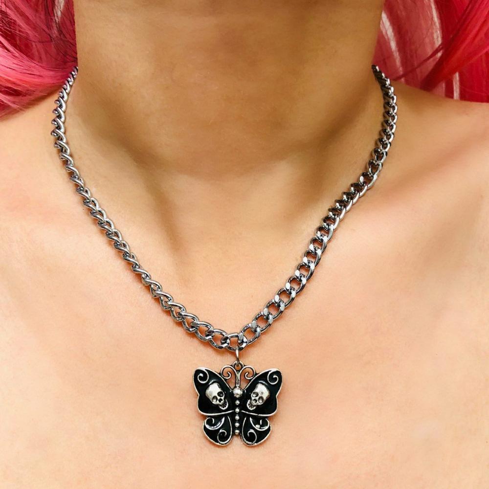 Aveuri 2023 Cool Butterfly Skull Pattern Metal Pendant Necklace For Women Girl Harajuku Vintage Punk Animal Gothic Choker Necklace Jewelry