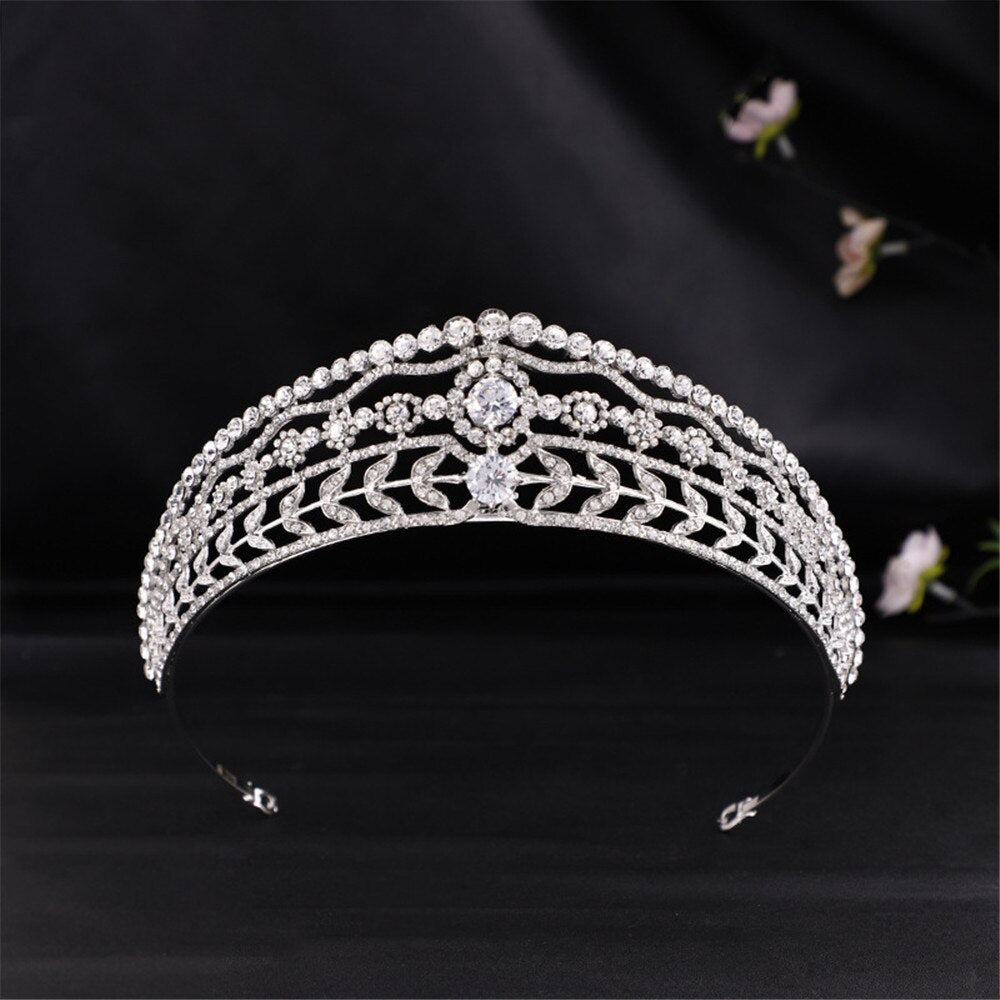 Aveuri Bride Crown Diamond Princess Crown Wedding Dress Accessories Rhinestones Tiara Hair Jewelry Gift