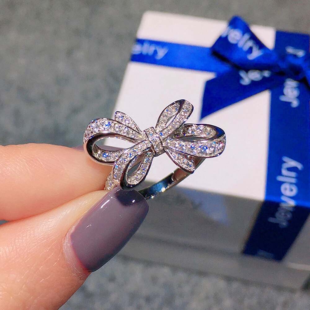 Graduation Gift Eternity Bow Shape CZ Ring for Women Engagement Wedding Party Delicate Charm Silver Color Bowknot Rings Statement Jewelry
