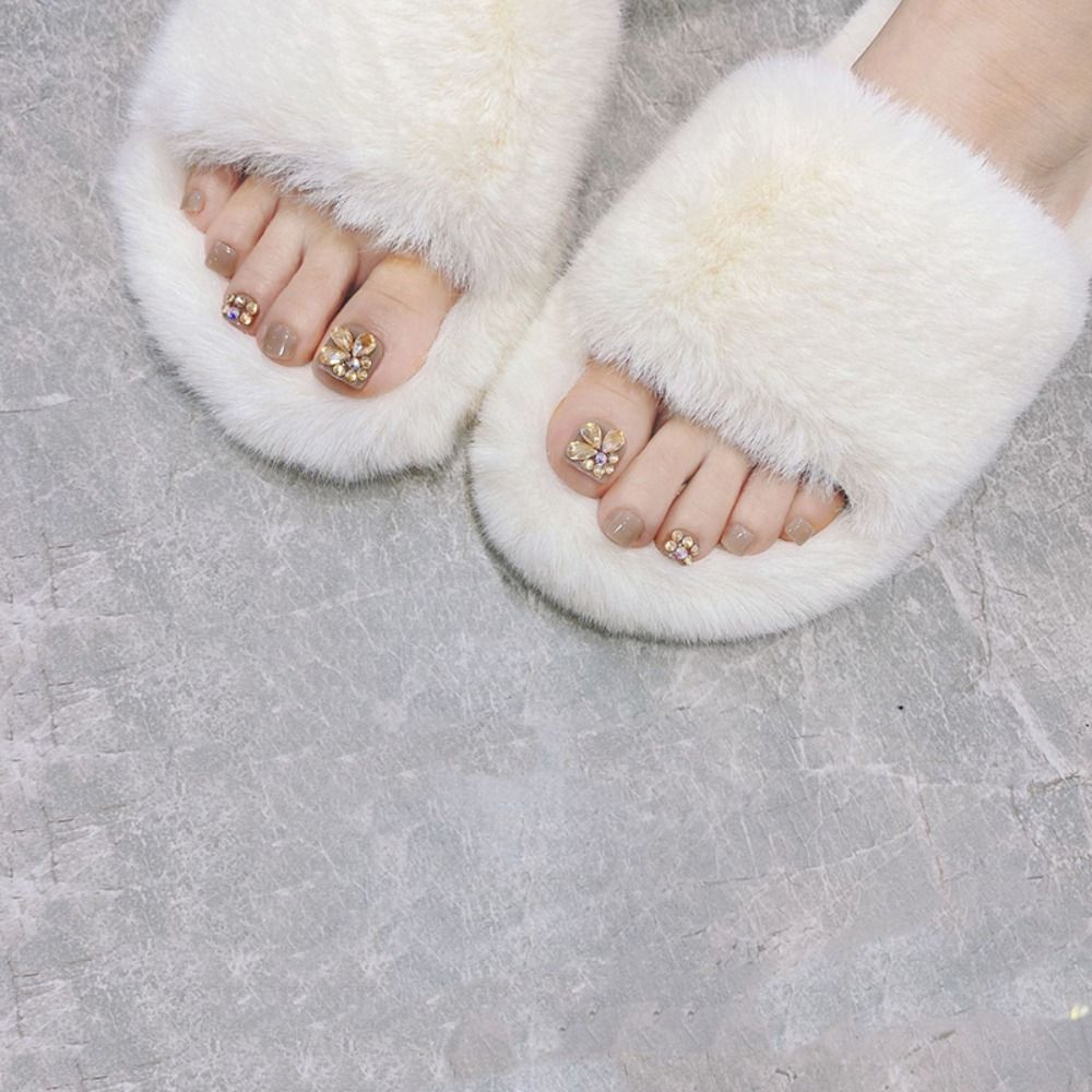 Aveuri 2023 24pcs Press On Toe nails 2023 Summer Fake Toe nails Full Cover Short Square Toe Nails Foot Nails Tips for Women Girls