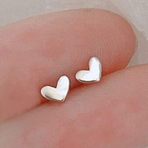 Aveuri Simple Butterfly Smooth Mini Small Animal Flower Crown Heart Stud Earring