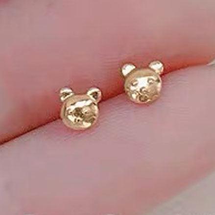 Aveuri Simple Butterfly Smooth Mini Small Animal Flower Crown Heart Stud Earring