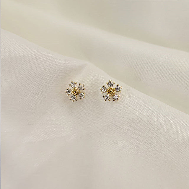 HI MAN 925 Sterling Silver Real Gold Plating 14K Gold Korean Crystal Flower Stud Earrings Women Small Simple Party Jewelry